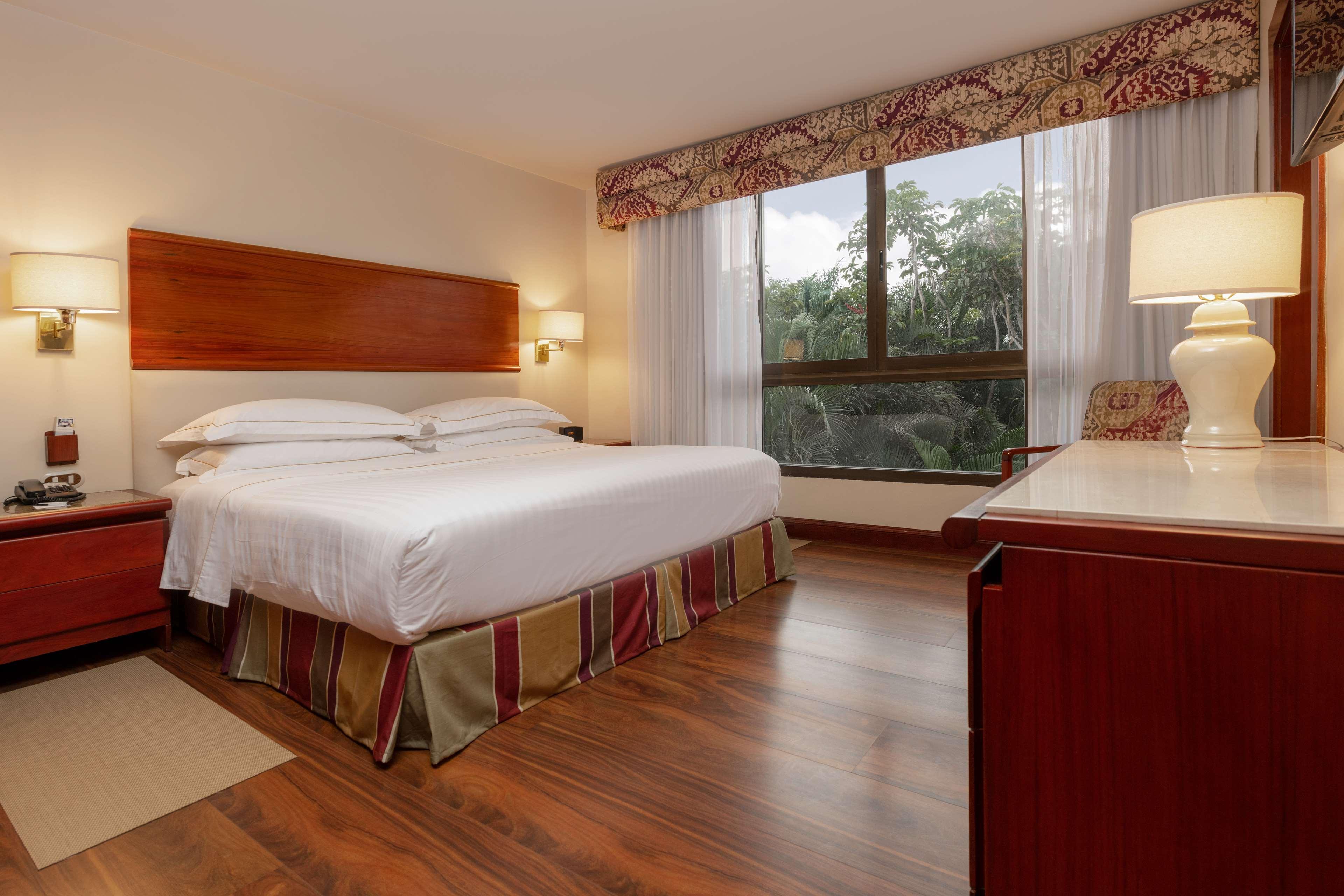 Barcelo San Jose Hotel Exterior photo A bedroom at the hotel
