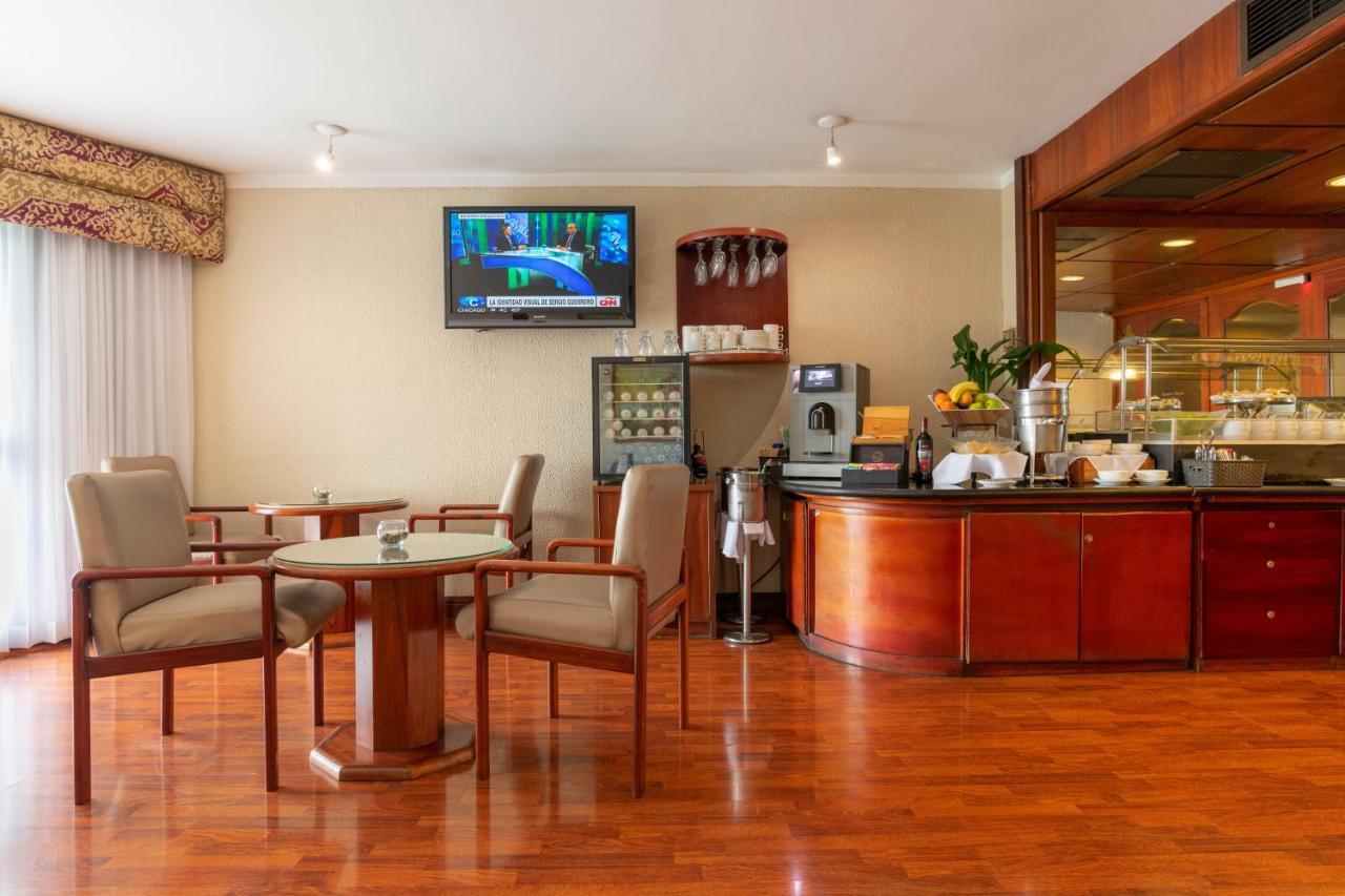 Barcelo San Jose Hotel Exterior photo The business lounge at Lima International Airport